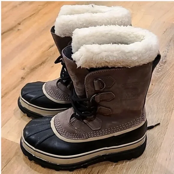 sorel caribou boots size 6